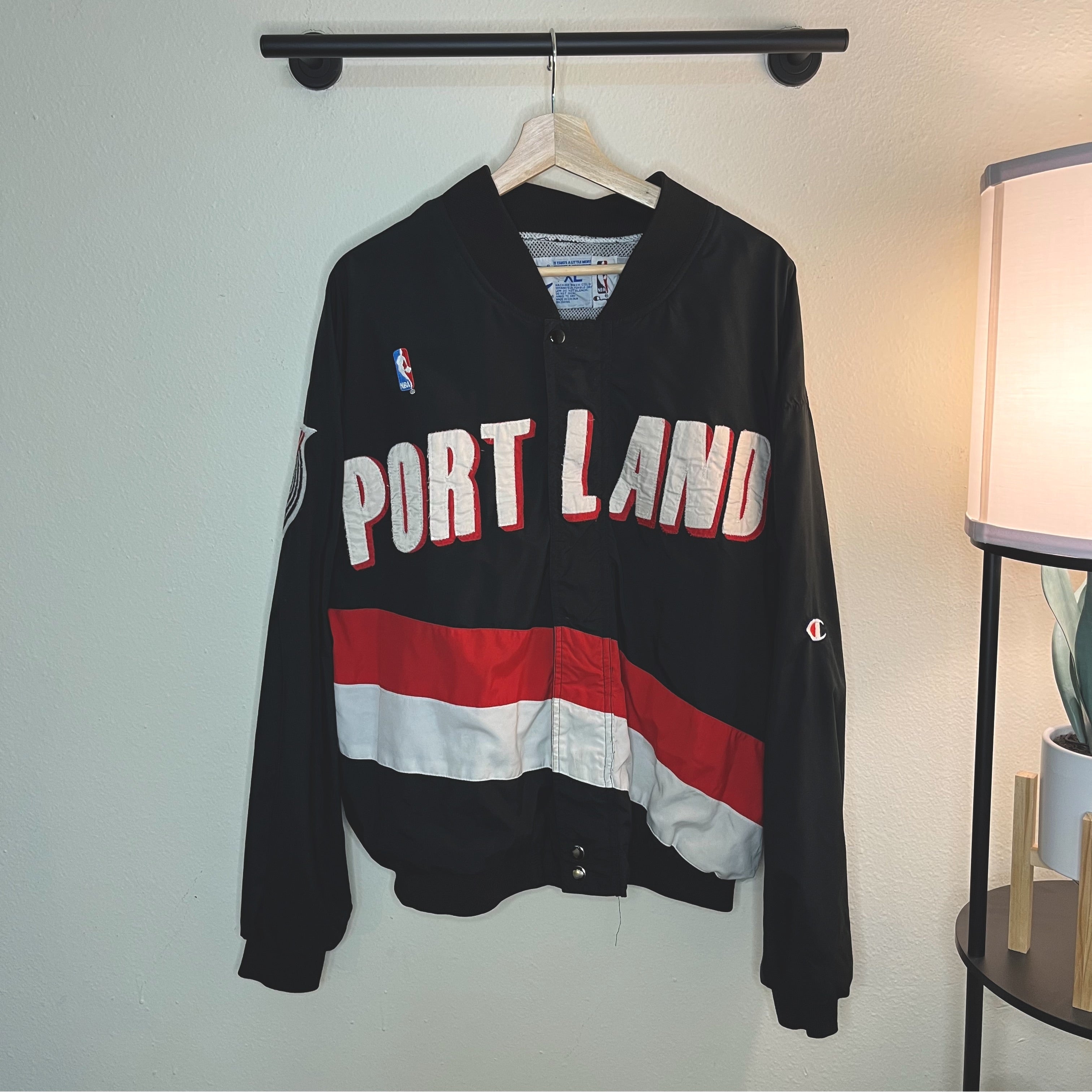 Vintage 90s New York Knicks Champion Authentic Warm up Jacket 